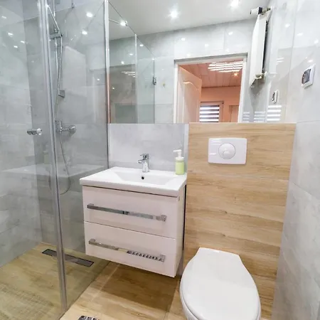 Pensjonat Pensjonacik Krystyna - Krystyna 3*